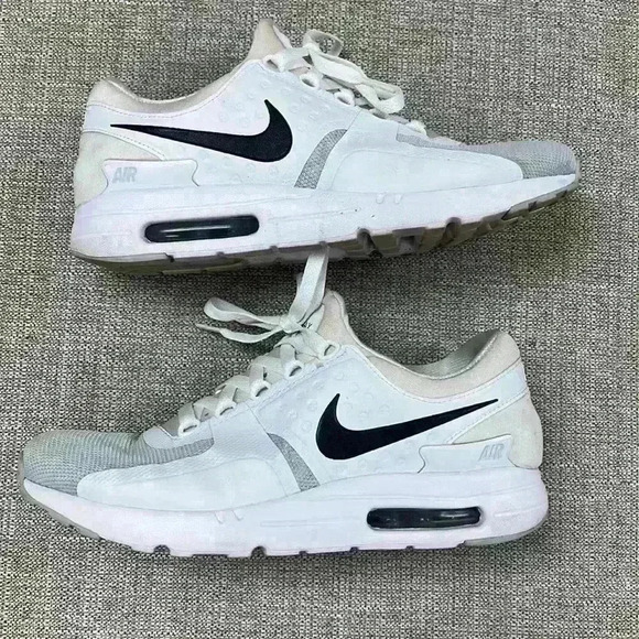 Nike Mens Air Max Zero White - Picture 2 of 9